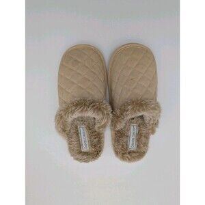 6M Daniel Green Quilted Suede Upper Faux Fur Lined Indoor/Outdoor Slippers Beige